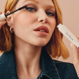 perfect strokes universal volumizing mascara brown